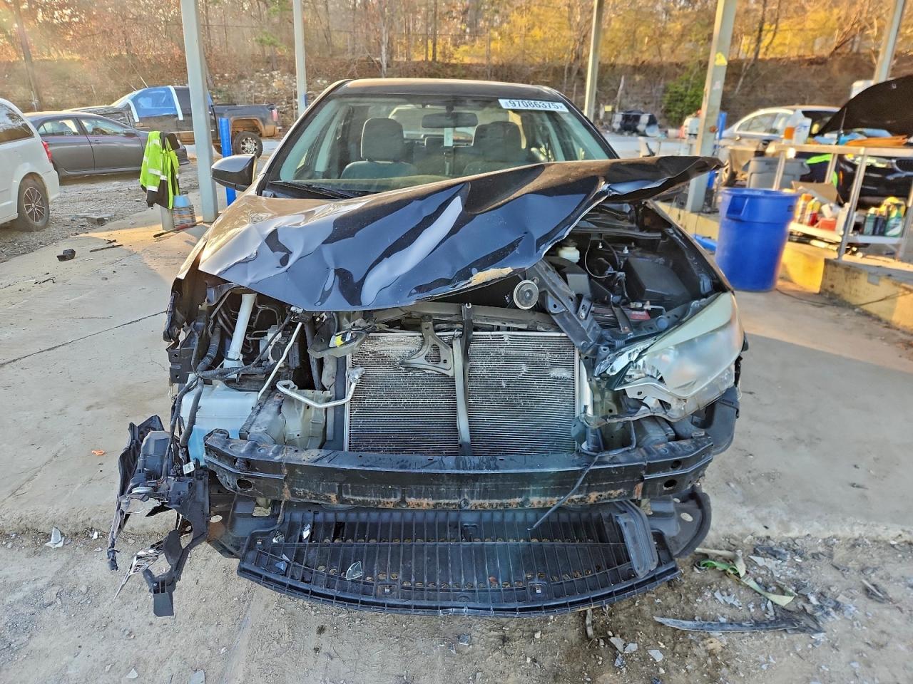 Toyota Corolla L Image 4