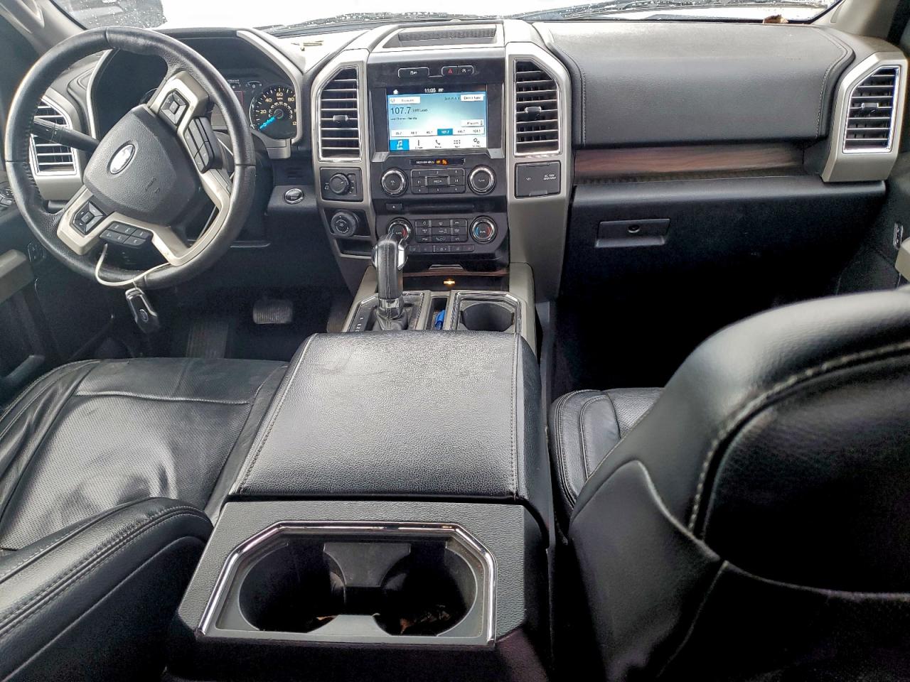 Ford F-150 Supercrew Image 8