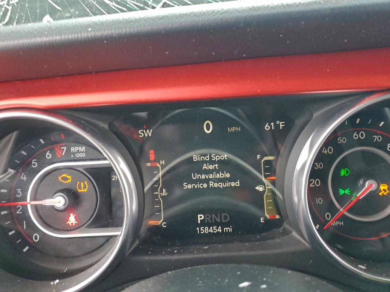 Jeep Wrangler Rubicon Image 8