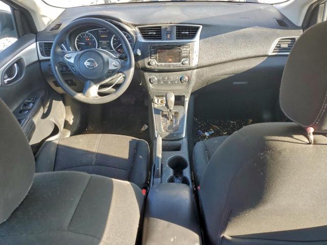 Nissan Sentra S Image 8