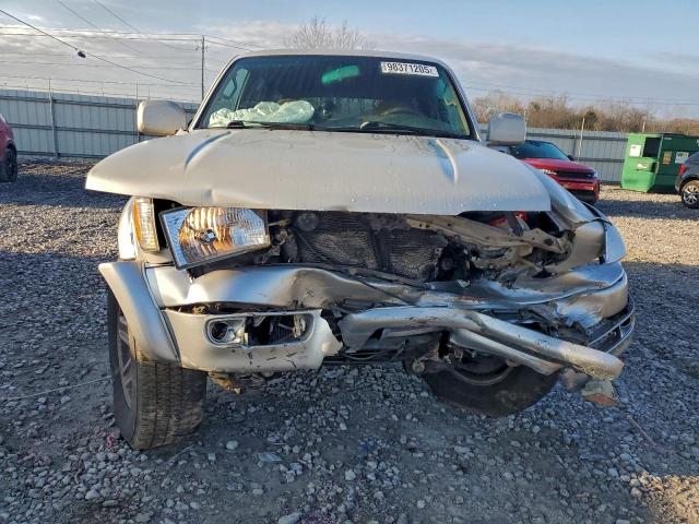 Toyota 4Runner Limited Image 3