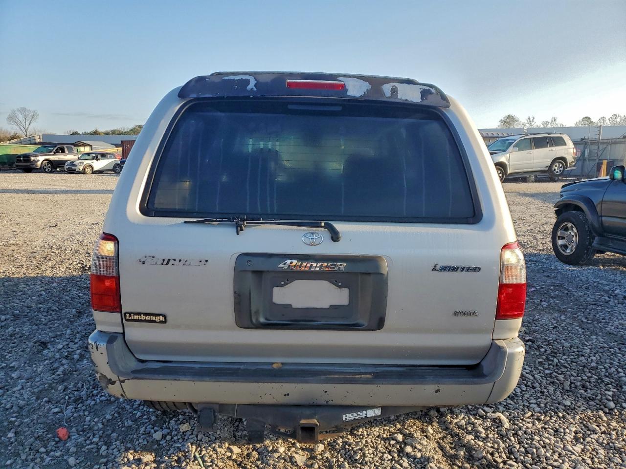 Toyota 4Runner Limited Image 13