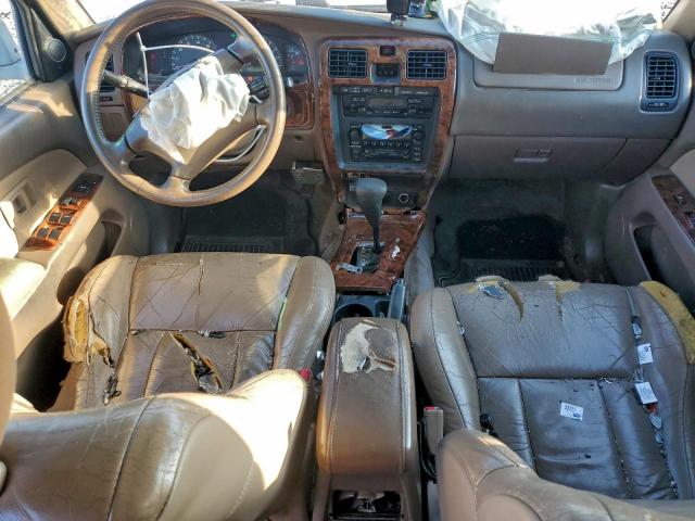 Toyota 4Runner Limited Image 10