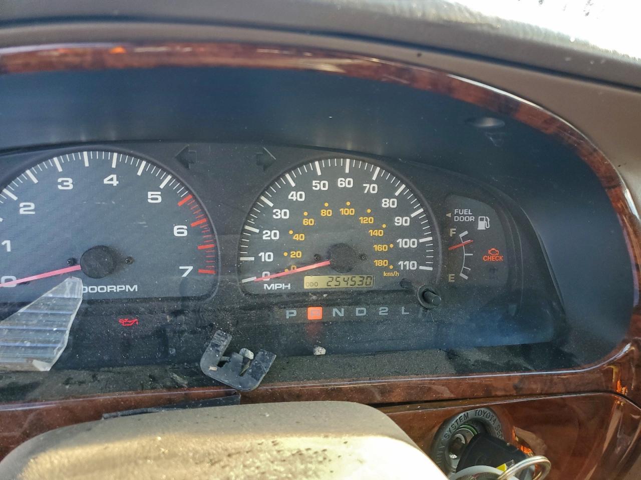 Toyota 4Runner Limited Image 8