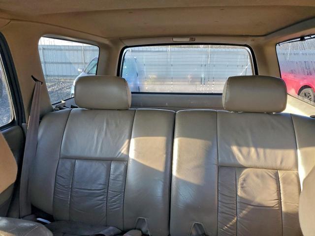 Toyota 4Runner Limited Image 6