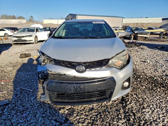 Toyota Corolla L Image 9