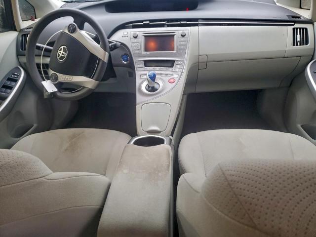 Toyota Prius Image 9