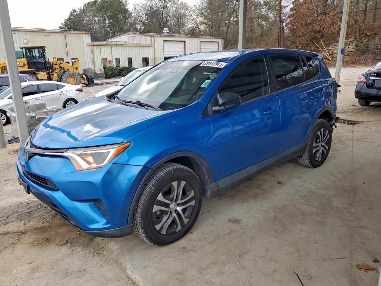 Toyota RAV4 Le Image 1