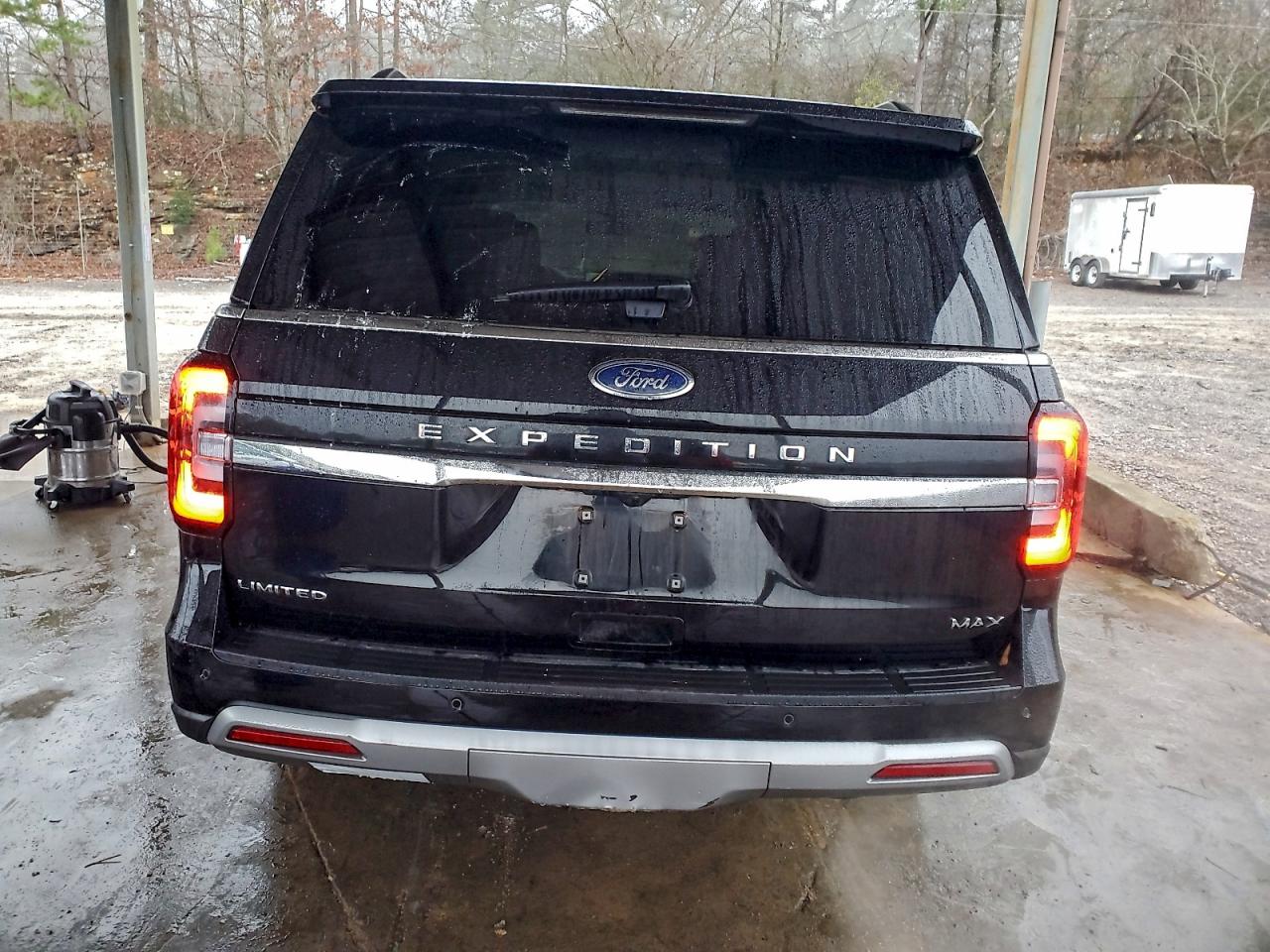 Ford Expedition Max Limited Image 4