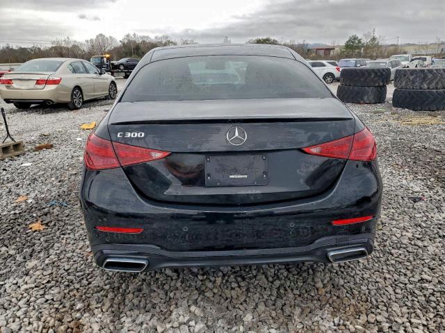 Mercedes-Benz C-Class 300 Image 3