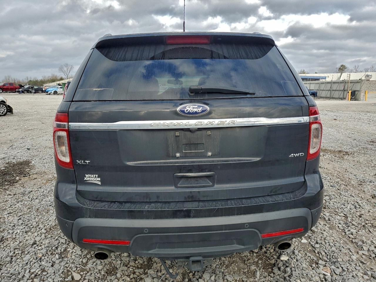 Ford Explorer Xlt Image 7