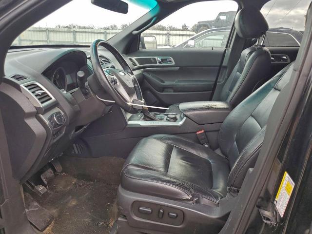 Ford Explorer Xlt Image 8