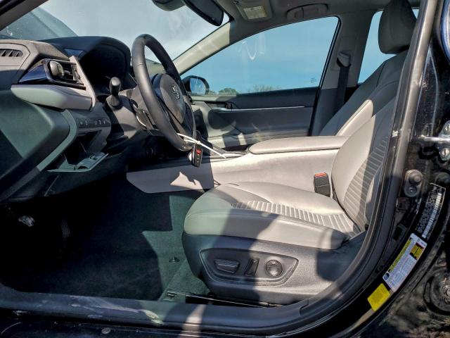 Toyota Camry Se Night Shade Image 10