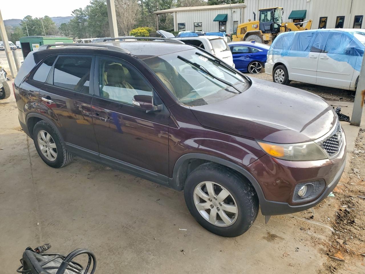 Kia Sorento Base Image 11