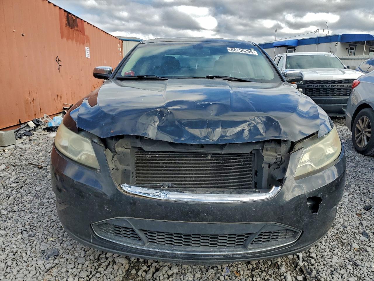 Ford Taurus Limited Image 2