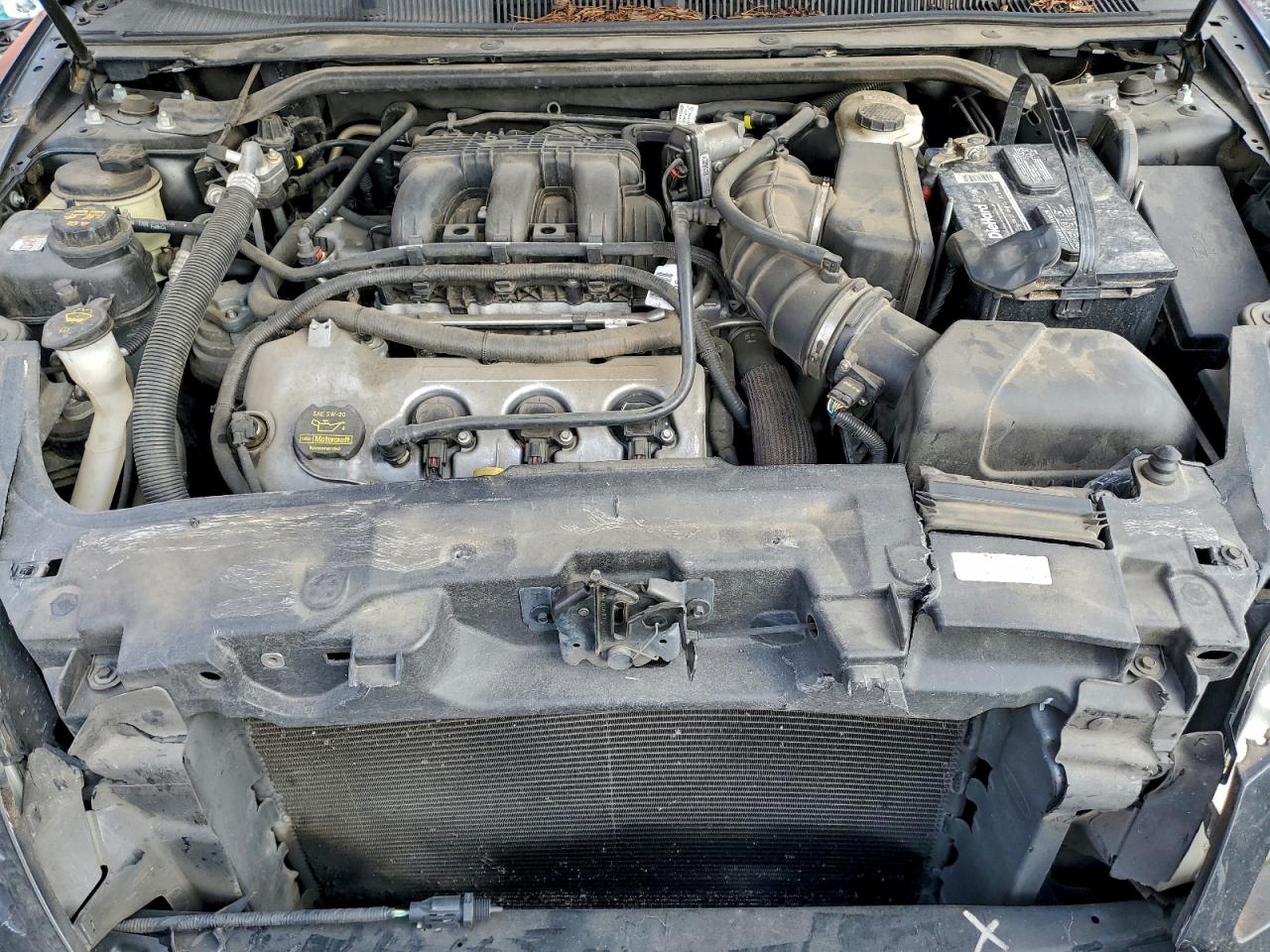 Ford Taurus Limited Image 11