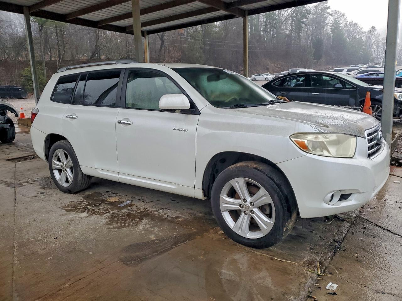 Toyota Highlander Limited Image 2