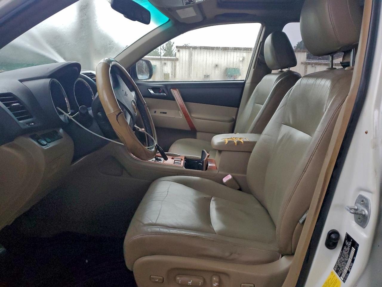 Toyota Highlander Limited Image 9