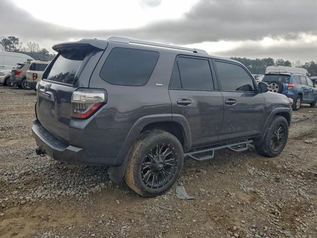 Toyota 4Runner Sr5 Image 4