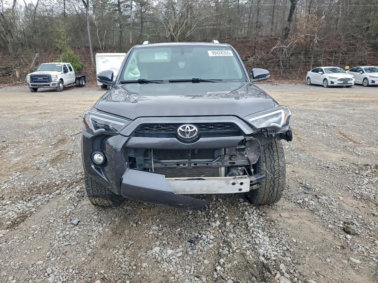 Toyota 4Runner Sr5 Image 5