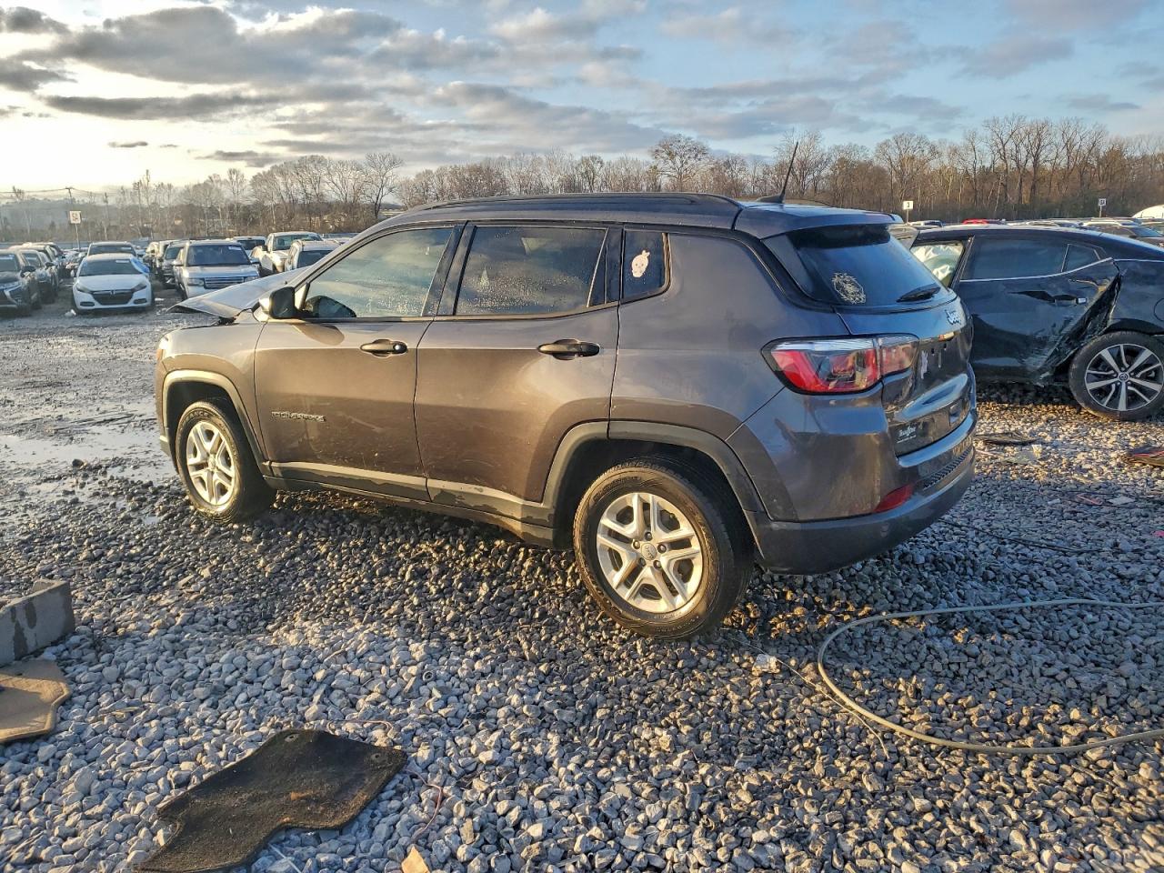 Jeep Compass Sport Image 7