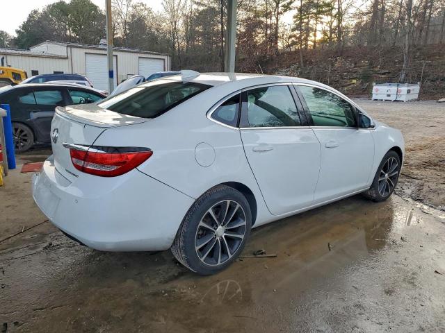 Buick Verano Sport Touring Image 4