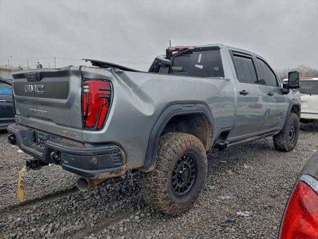 GMC Sierra K2500 At4x Image 11