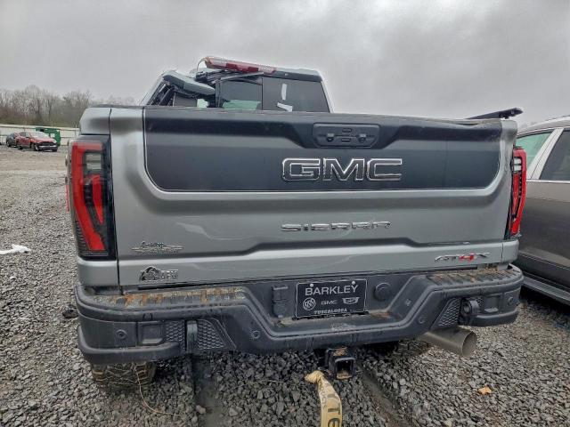 GMC Sierra K2500 At4x Image 4