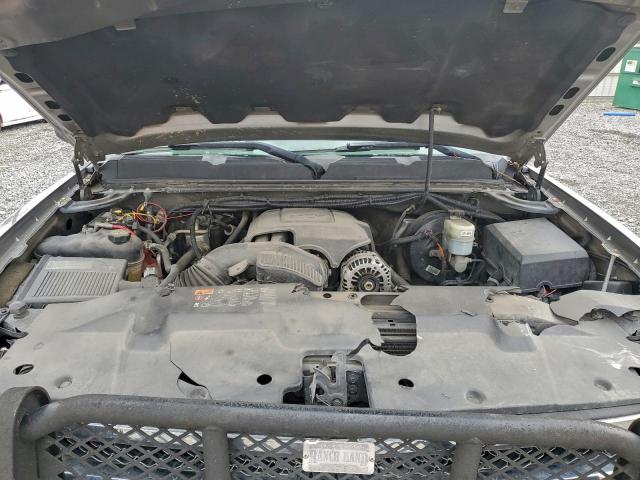 Chevrolet Silverado K1500 Lt Image 9