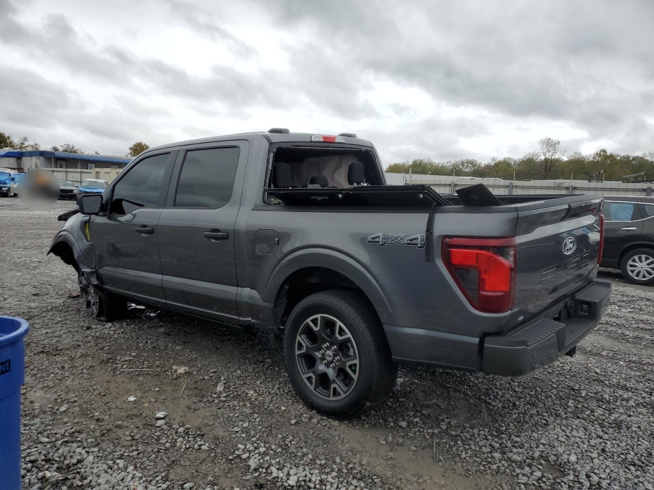 Ford F-150 Stx Image 12