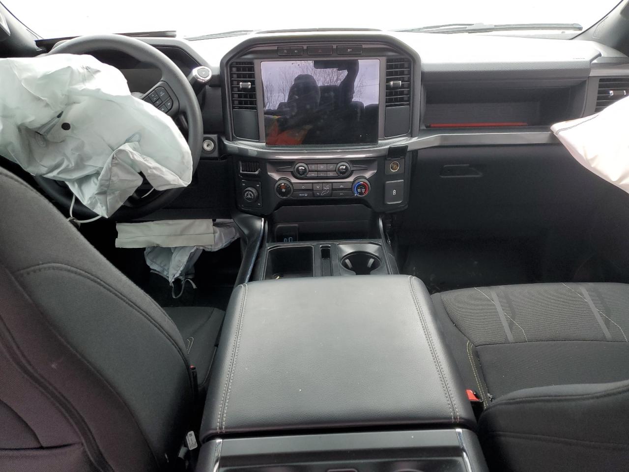 Ford F-150 Stx Image 4