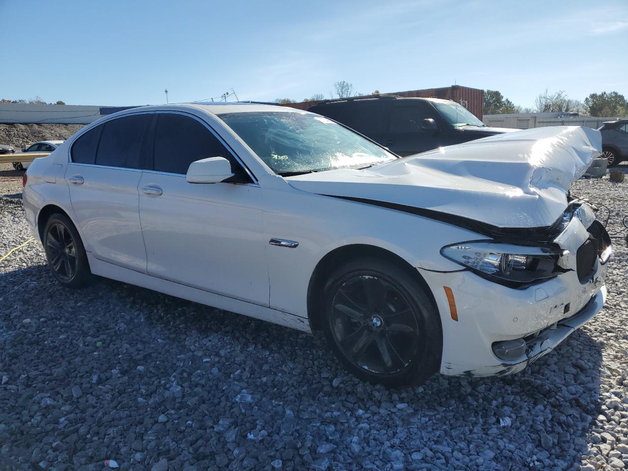 BMW 5 Series Xi Image 4