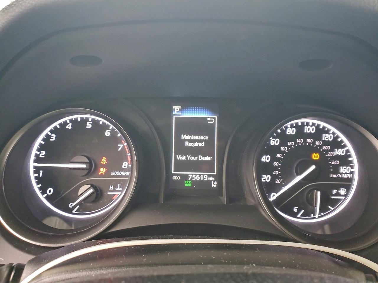 Toyota Camry Se Night Shade Image 3