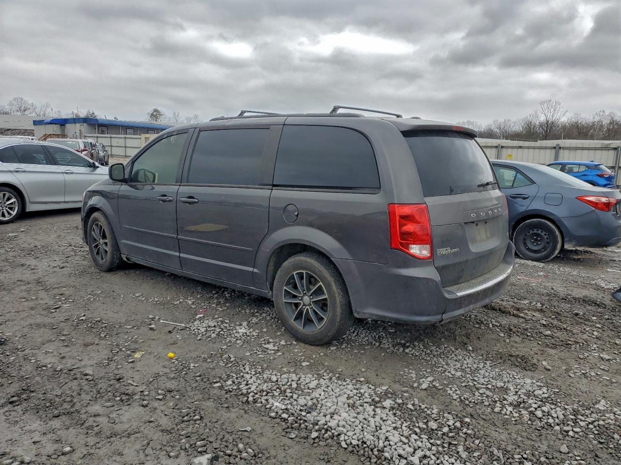 Dodge Caravan Gt Image 2