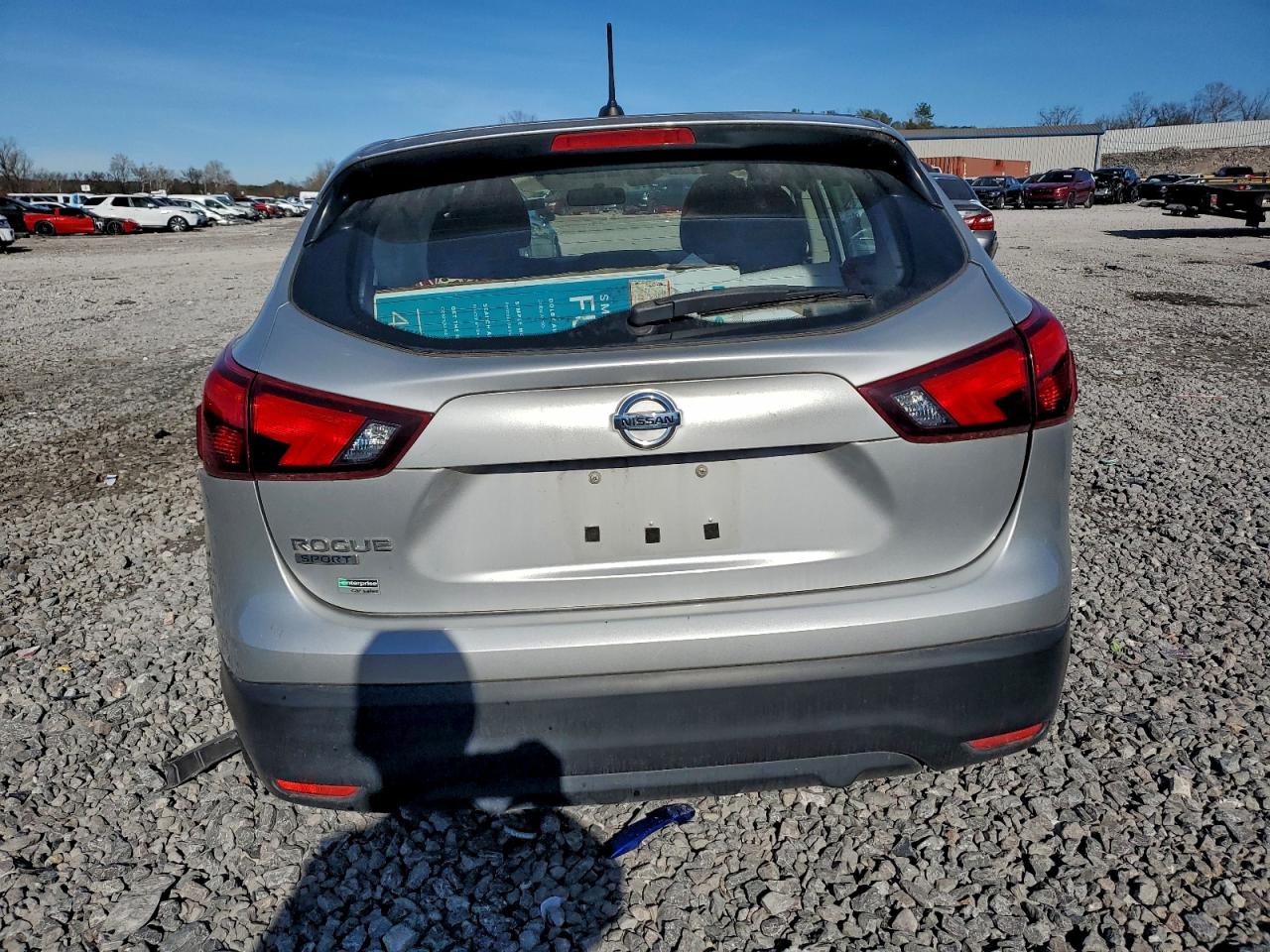 Nissan Rogue S Image 12