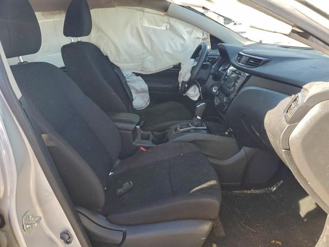 Nissan Rogue S Image 5