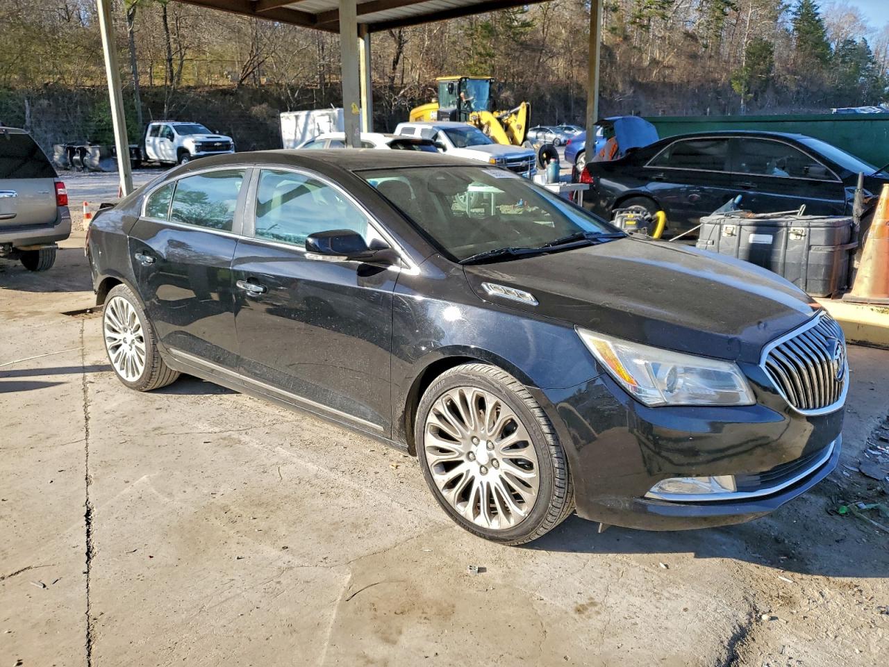 Buick LaCrosse Premium Image 3