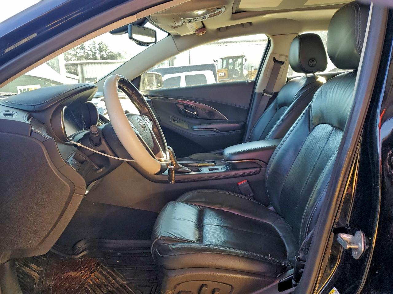 Buick LaCrosse Premium Image 5