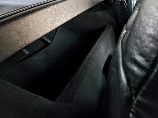 Chevrolet Corvette Image 8