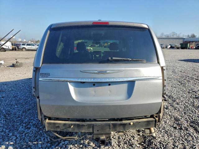 Chrysler Minivan Touring Image 10