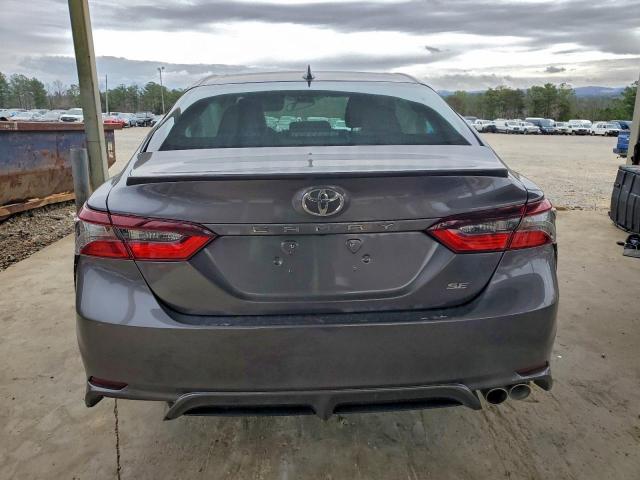 Toyota Camry Se Night Shade Image 3