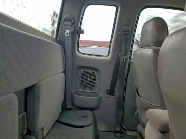 Toyota Tacoma Xtracab Image 6