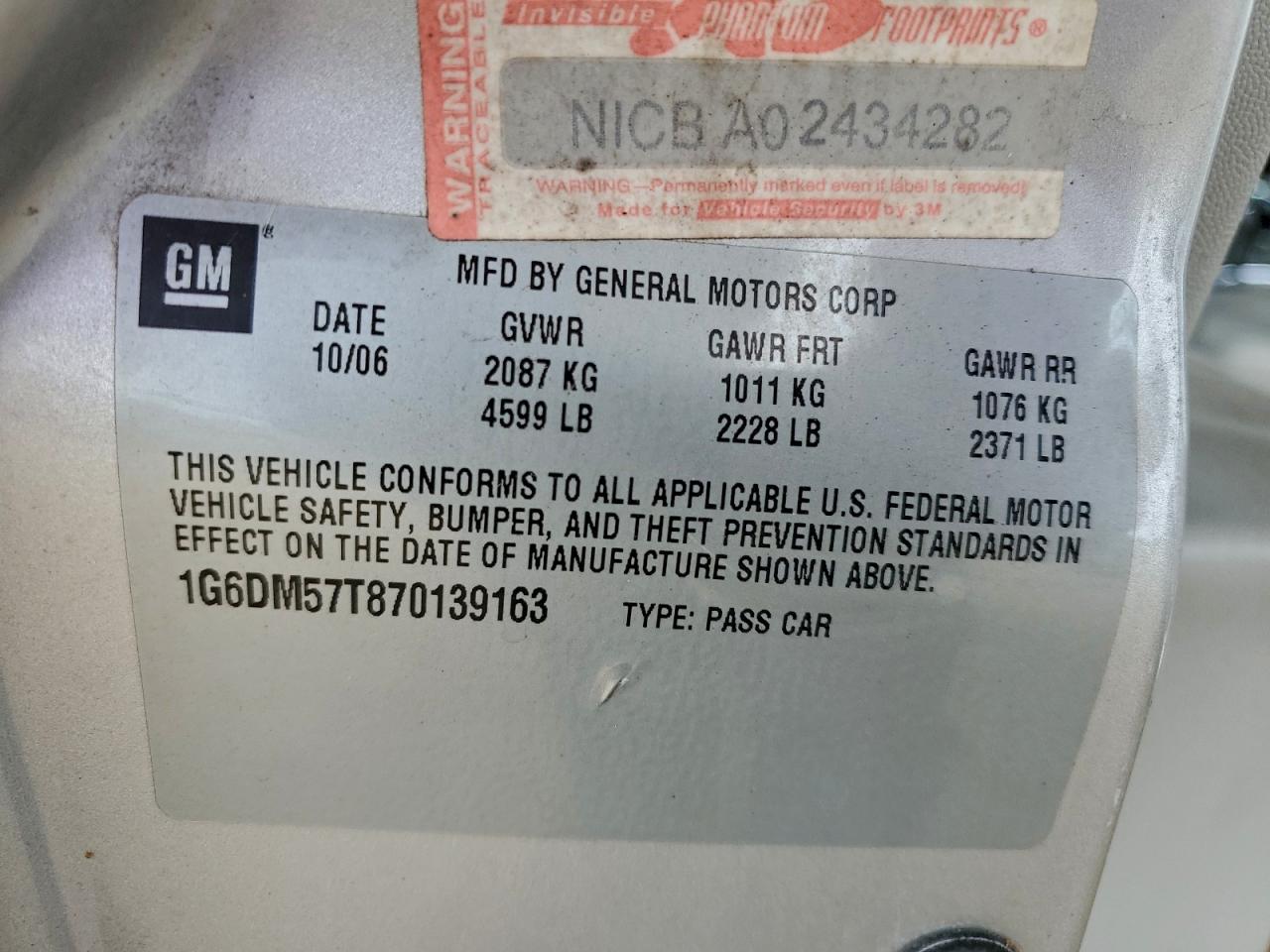 Cadillac CTS Image 10