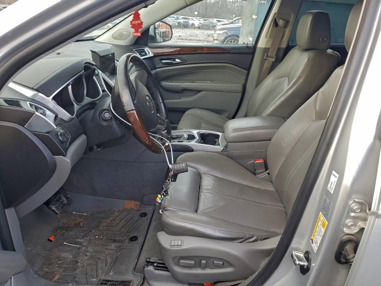 Cadillac SRX Performance Collection Image 6