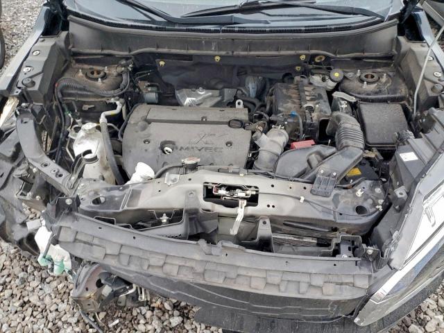 Mitsubishi Outlander Se Image 8