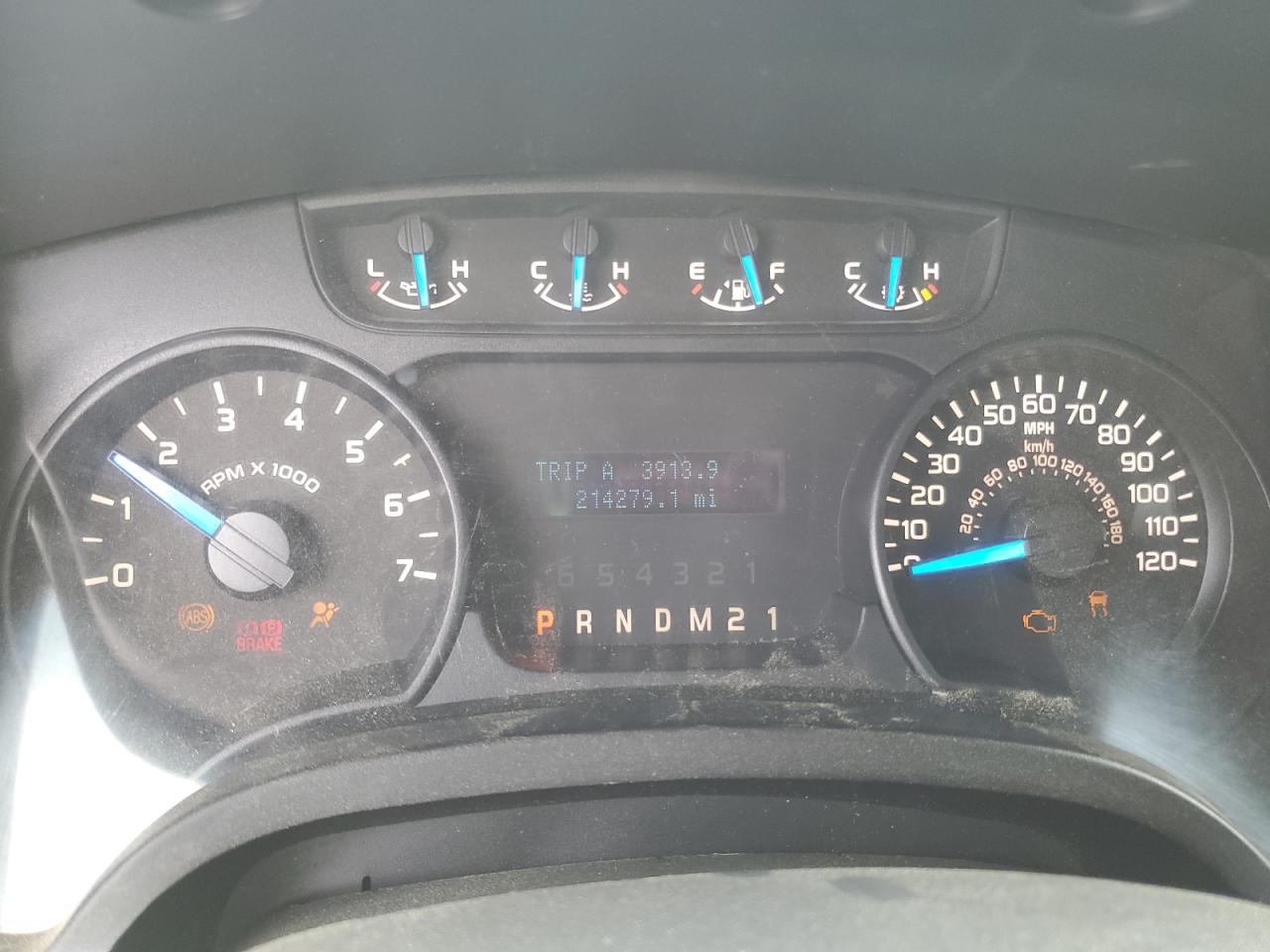 Ford F-150 Super Cab Image 6