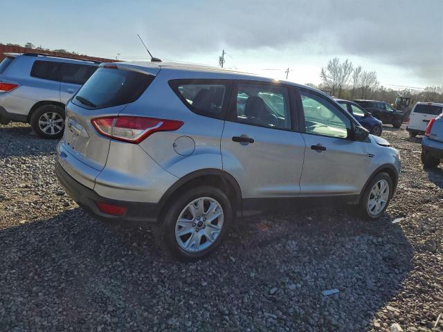 Ford Escape S Image 2