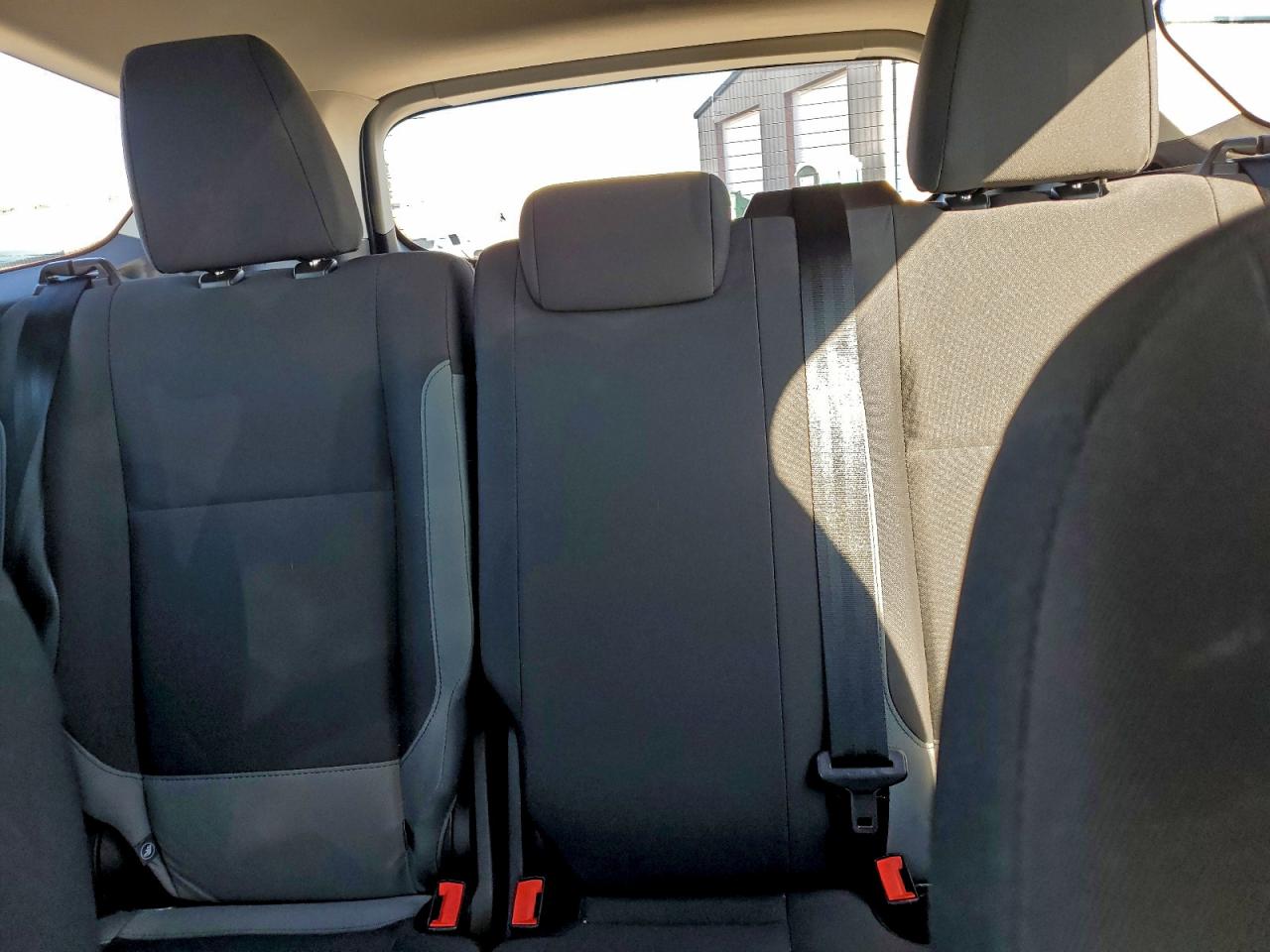 Ford Escape S Image 7