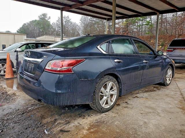 Nissan Altima 2.5 Image 2