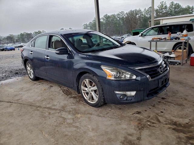 Nissan Altima 2.5 Image 10
